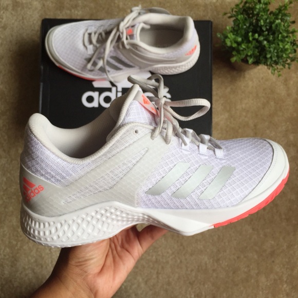 adidas adizero club 2